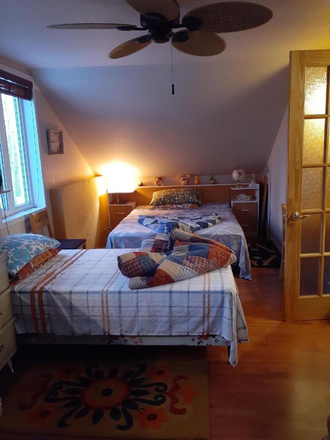 Bed and Breakfast Bienvevus Chez Rino-Hugues Trois-Pistoles Exteriér fotografie